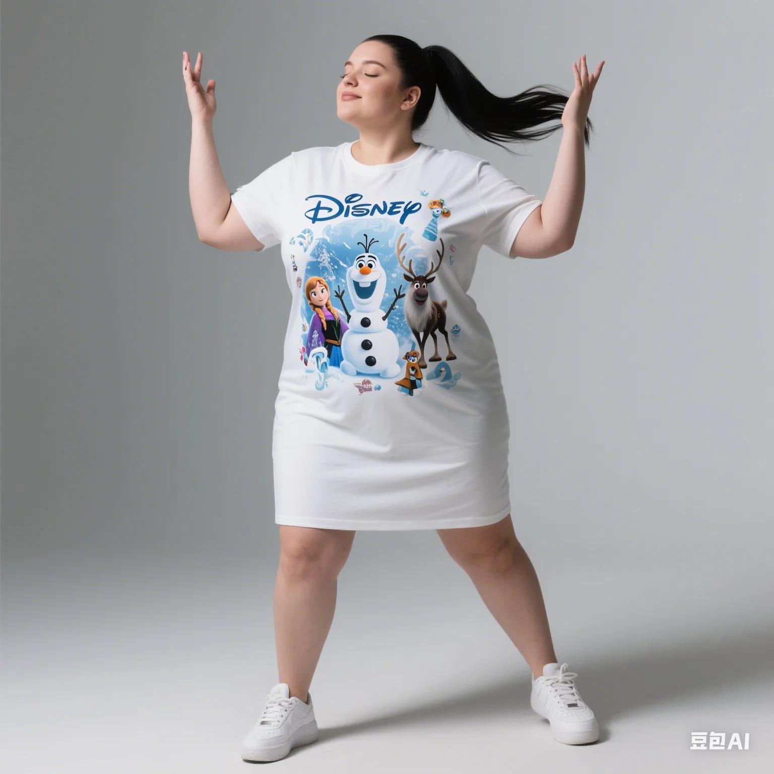 

Женское платье с короткими рукавами больших размеров 2025, лицензированное Диснеем, модное повседневное стильное платье с принтом персонажей мультфильмов