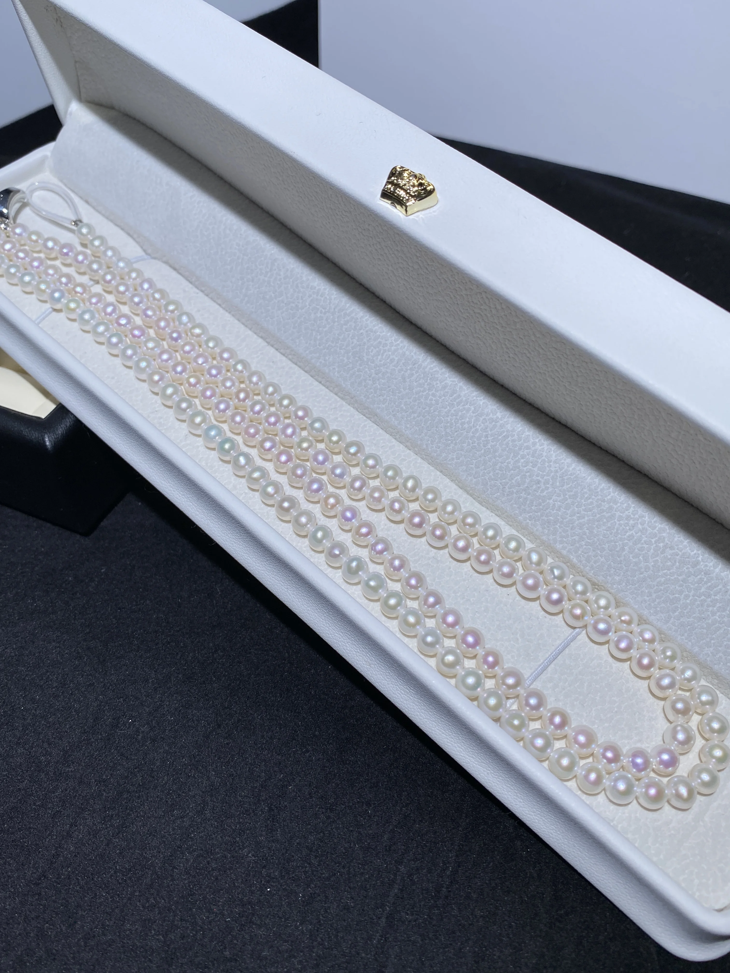 

Высококачественное ожерелье из натурального пресноводного жемчуга 5-5,5 мм: стильное, доступное, роскошное, универсальное, идеальный подарок для мамы, простой и элегантный дизайн.