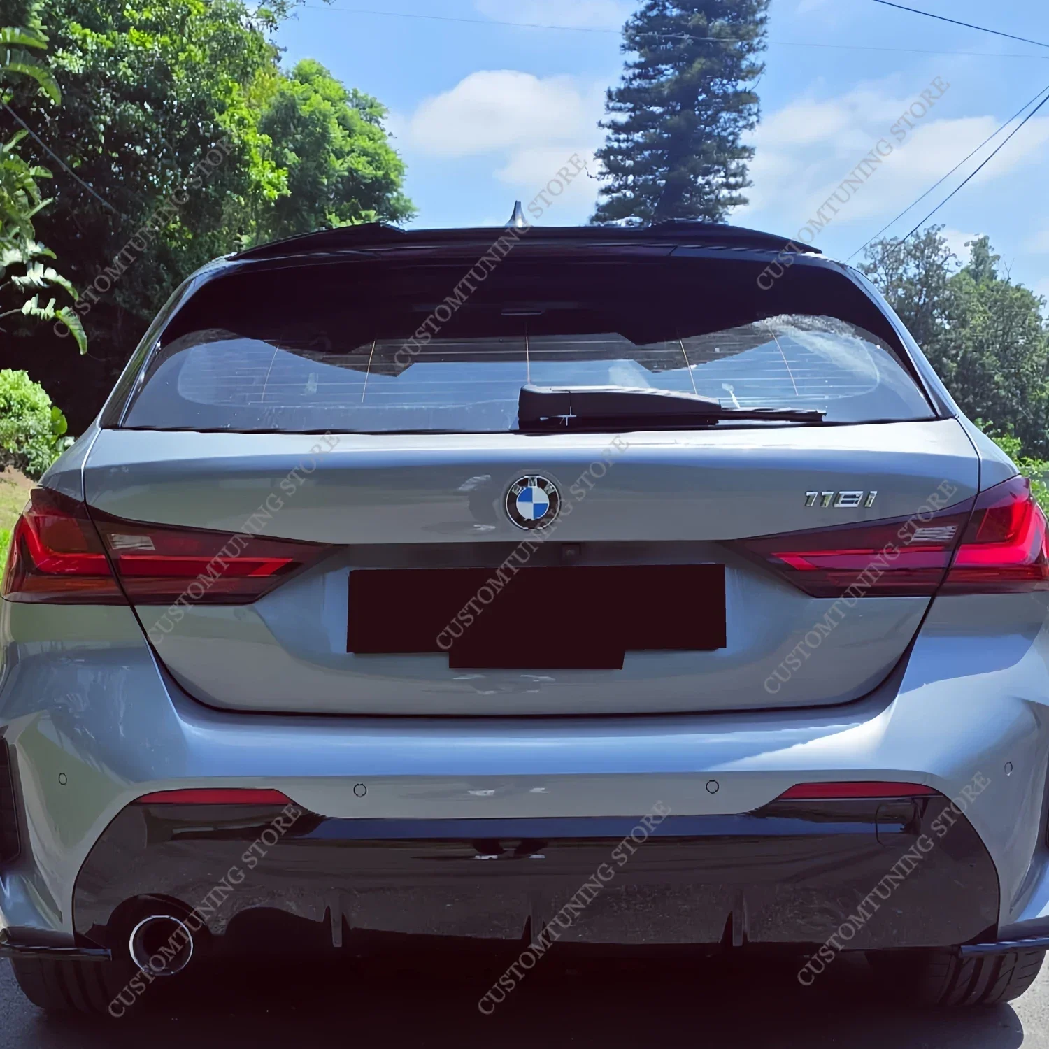 قبعات سبويلر خلفية ABS باللون الأسود اللامع تمديد لسيارات BMW F40 116i 116d 118d 118i 120i 120d 2019-2024 ضبط أطقم هيكل الجناح الخلفي #1