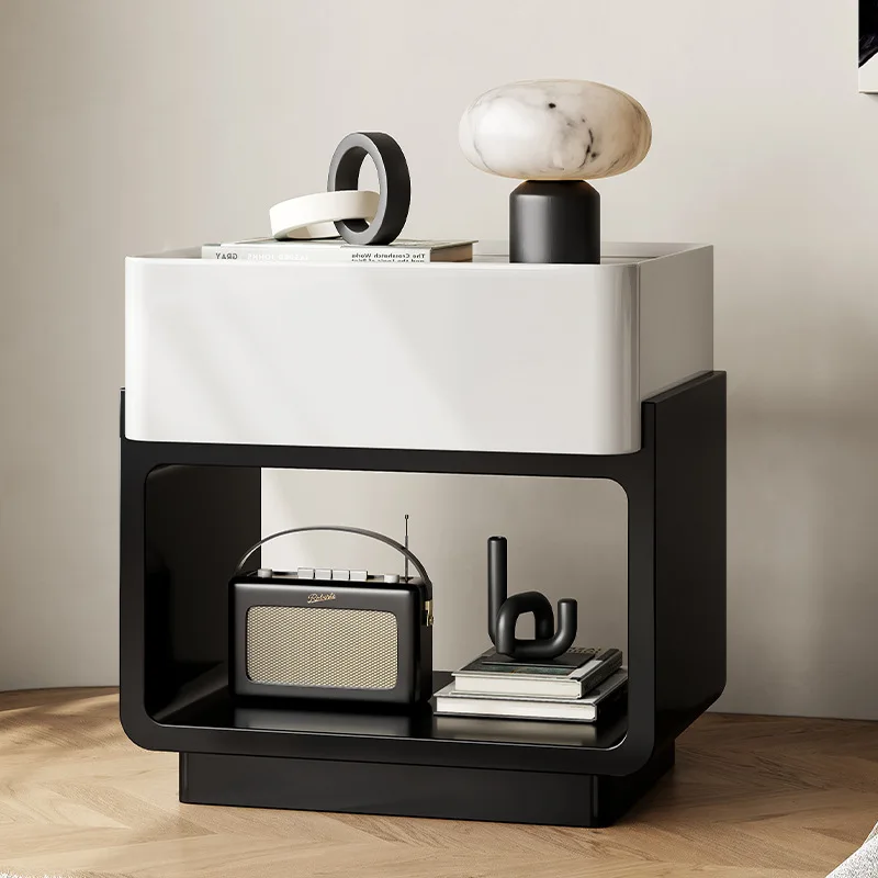 Bedroom Cream-style Nightstands Solid Wood Lacquered Creative Design Nightstands Italian Light Luxury Furniture Nachtkastjes JTN