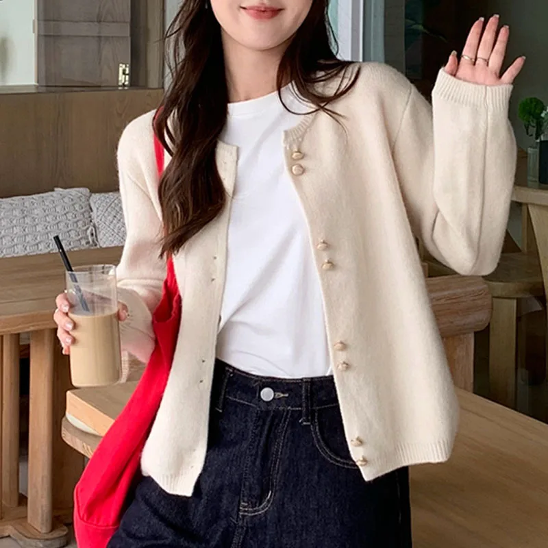 

Вязаный свитер, женские кардиганы, новый вязаный свитер с длинным рукавом и круглым вырезом в стиле Chanel, женские топы Sueters De Mujer 2025 Q1086