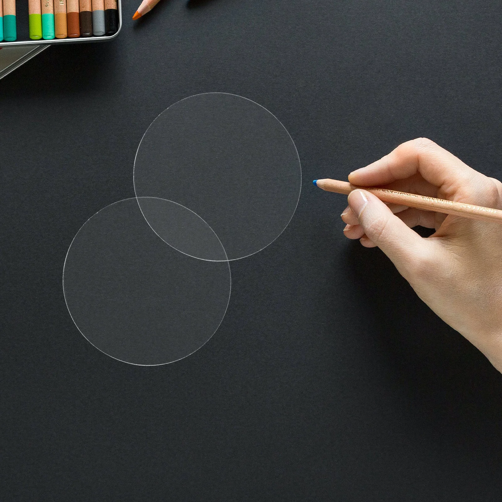 

30Pcs Round Acrylic Blanks Clear Ornaments for DIY Crafts Table Decor Cake Decorating Tools Clear Ornaments for Crafts