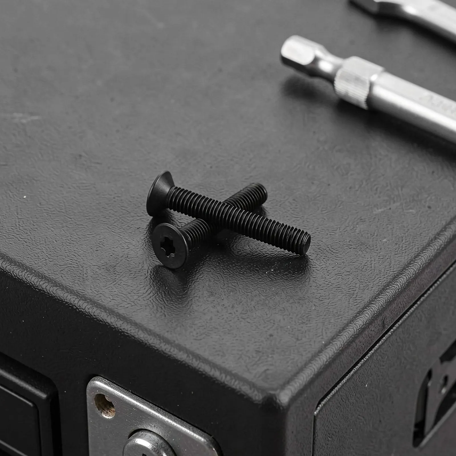10Pcs Black Stainless Steel Flat Head Tamper Resistant Screws Countersunk Security Fasteners Anti Theft for Furniture Assembly