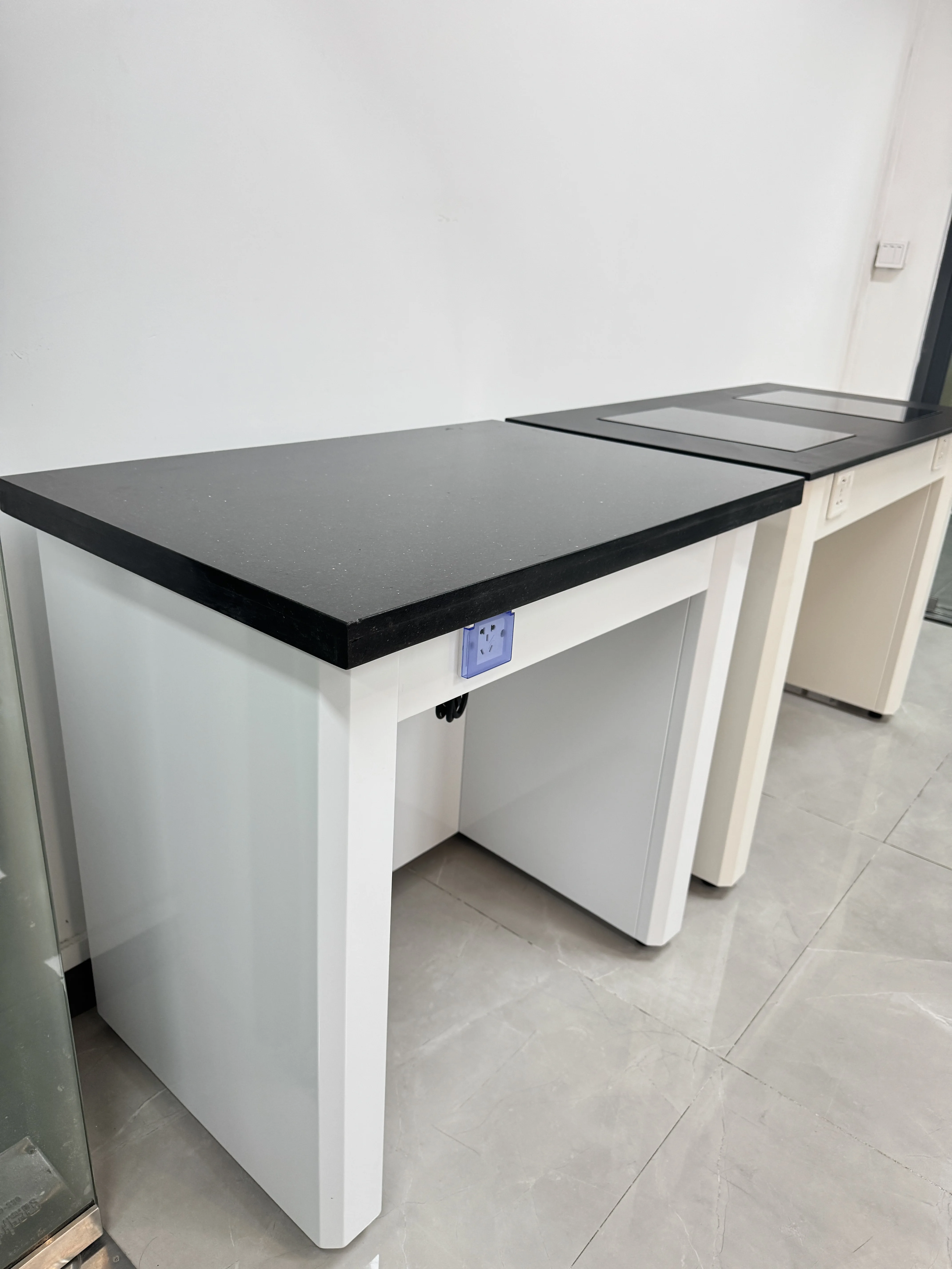 Chemical Lab Furniture Anti-vibration Table Granite/Marble Worktop in Biomedicine Lab