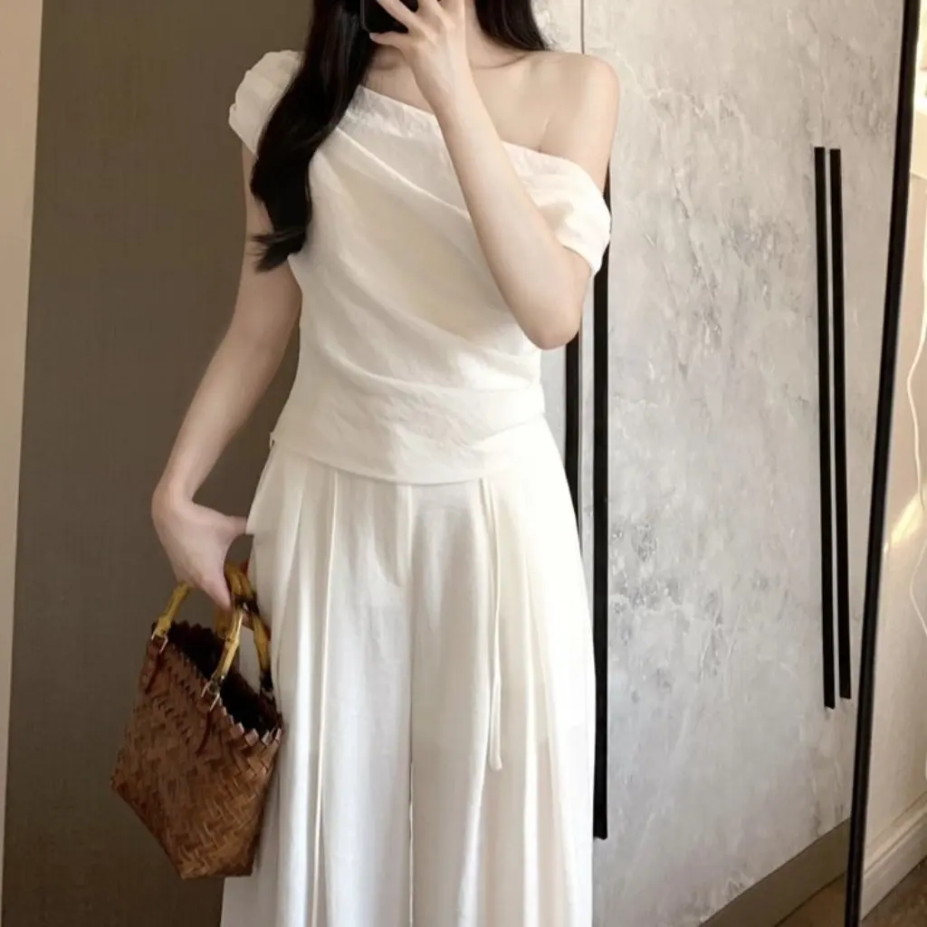 

Korean Pleated Slim Off-Shoulder T-Shirt And Wide-Leg Pants Set Women's Summer Fashion Casual Two-Piece Suit
