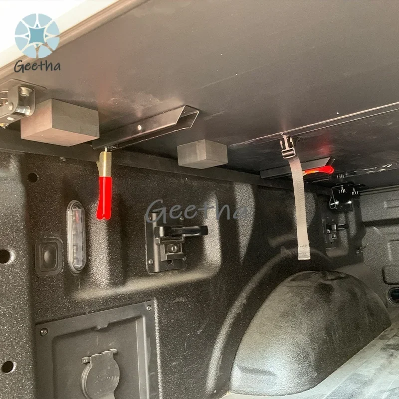 Tri Fold Tonneau Covers for Pickup Trucks Car Accessories Hard Tri Fold Tonneau Cover for Hilux