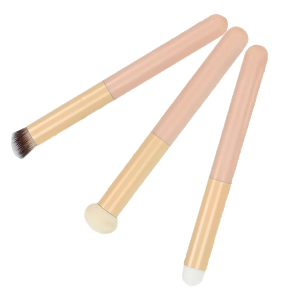 ชุดแปรงคอนซีลเลอร์ 3 ชิ้น หัวฟองน้ำนุ่ม สำหรับแต่งหน้า แปรงฟองน้ำคอนซีลเลอร์สำหรับเกลี่ยอย่างแม่นยำ อุปกรณ์แต่งหน้าใต้ตา