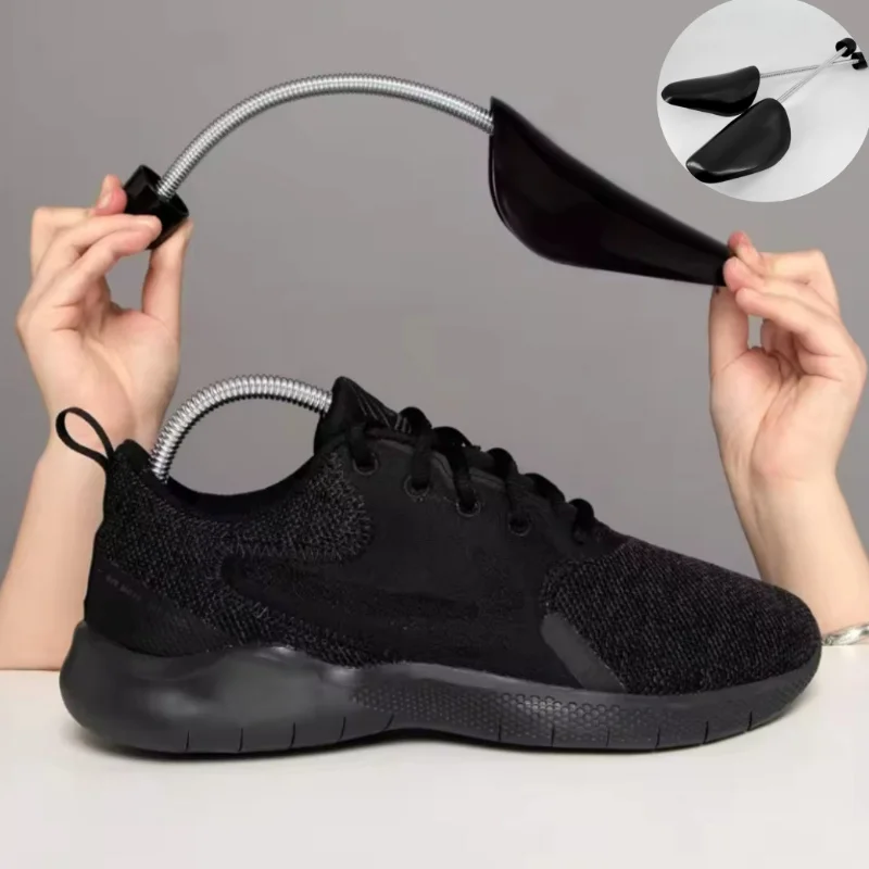 2 pieces fitted with adjustable shoe stretcher boots and athletic shoe stretcher for comfortable wear and take off