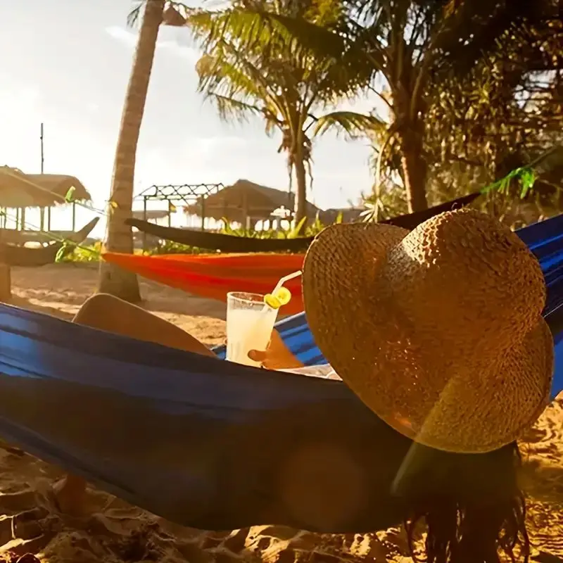 Four Season Comfortable and Breathable Hammock with Backpack Travel Storage Design Suitable for Outdoor Camping Parks