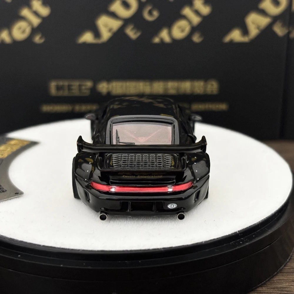 หุ้น PGM 1/64 RWB993 สีดําDiecastรถหุ้นในปี 2025