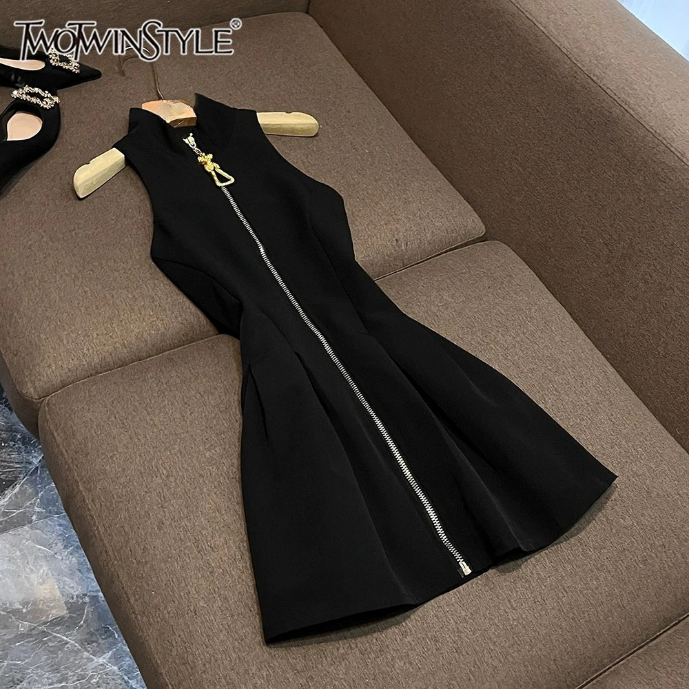 TWOTWINSTYLE Design Sense Trend Solid Dresses For Women Stand Collar Sleeveless High Waist Casual Slim Dress Female KDR533427