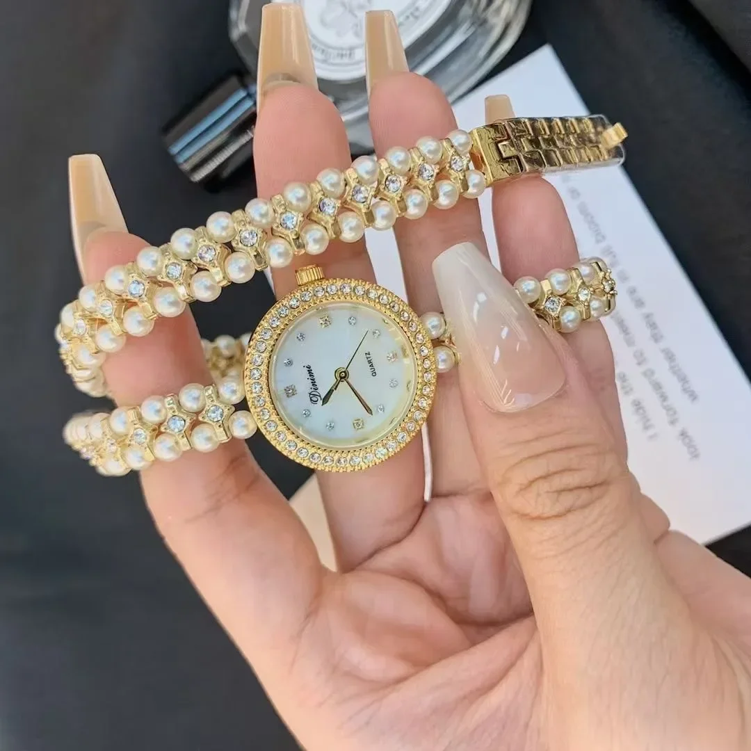 Jam Tangan Kuarsa Wanita Baru Jam Tangan Wanita Baja Tahan Karat Reloj Mujer Jam Persegi Oval Emas Dial Bunga Berlian Sederhana Mewah