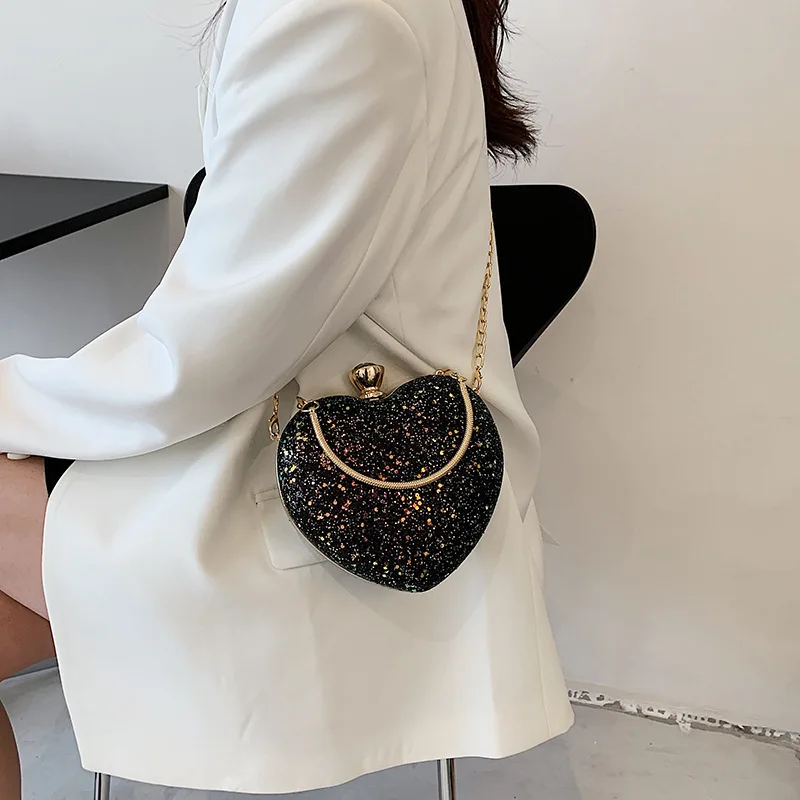 Luxury Ladies Heart Shape Evening Shining Clutch Bag Fashion Sequin Women Mini Bridal Wedding Party Purses Chain Bag Sac A Main