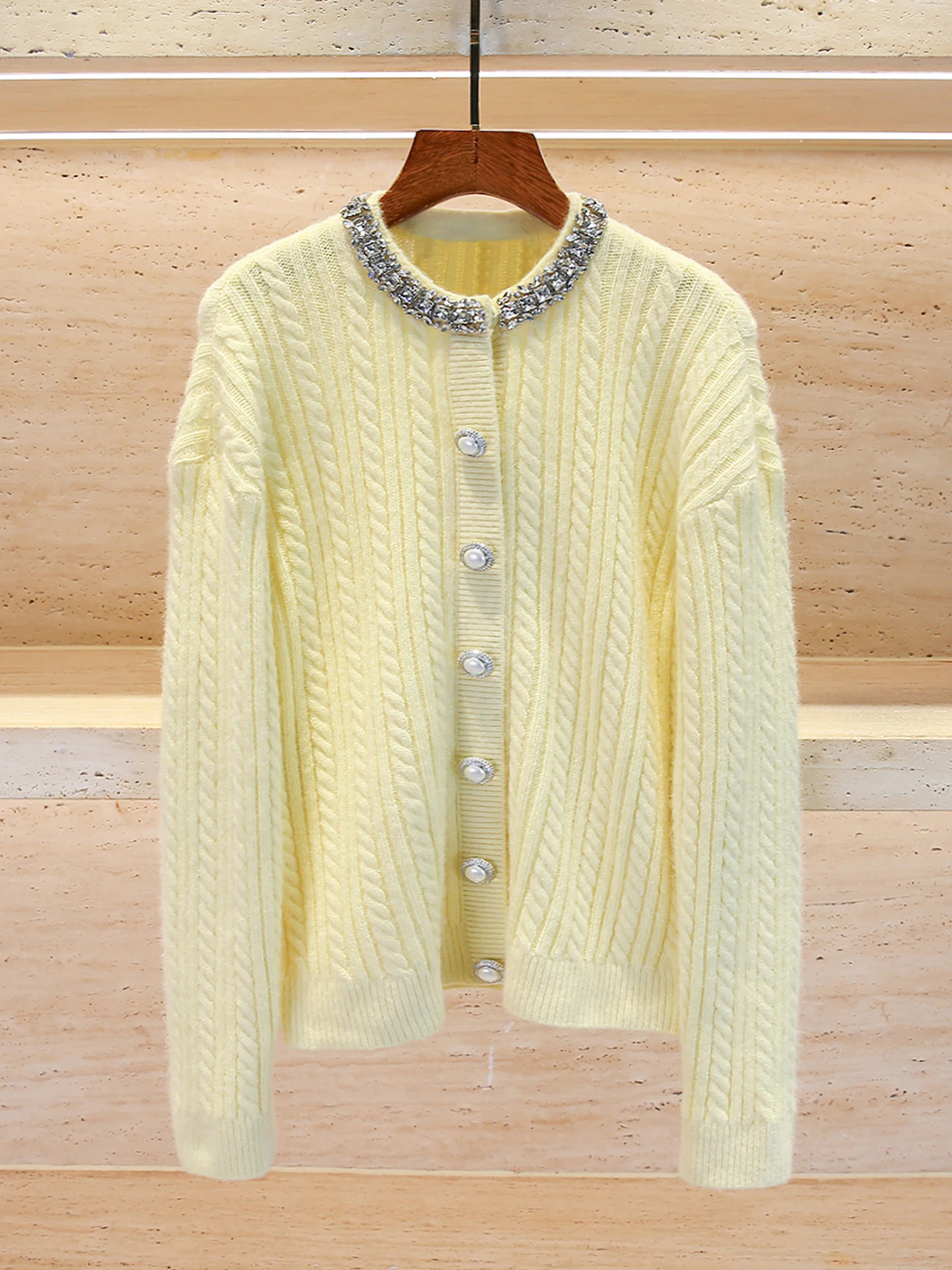 

Knitted Diamond Embedded Soft Gentle Fraance Sle Sweater Cardigan Long Sve round Ne Daily Wear for Women