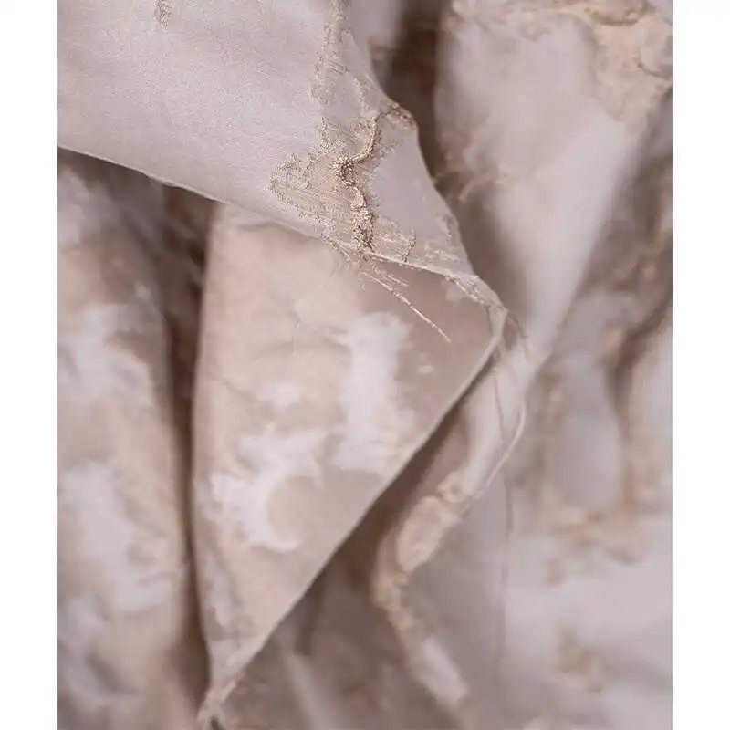 

Необычная вышитая жаккардовая ткань для тисненых узоров, широкая креативная дизайнерская модная одежда, шитье своими руками по метрам