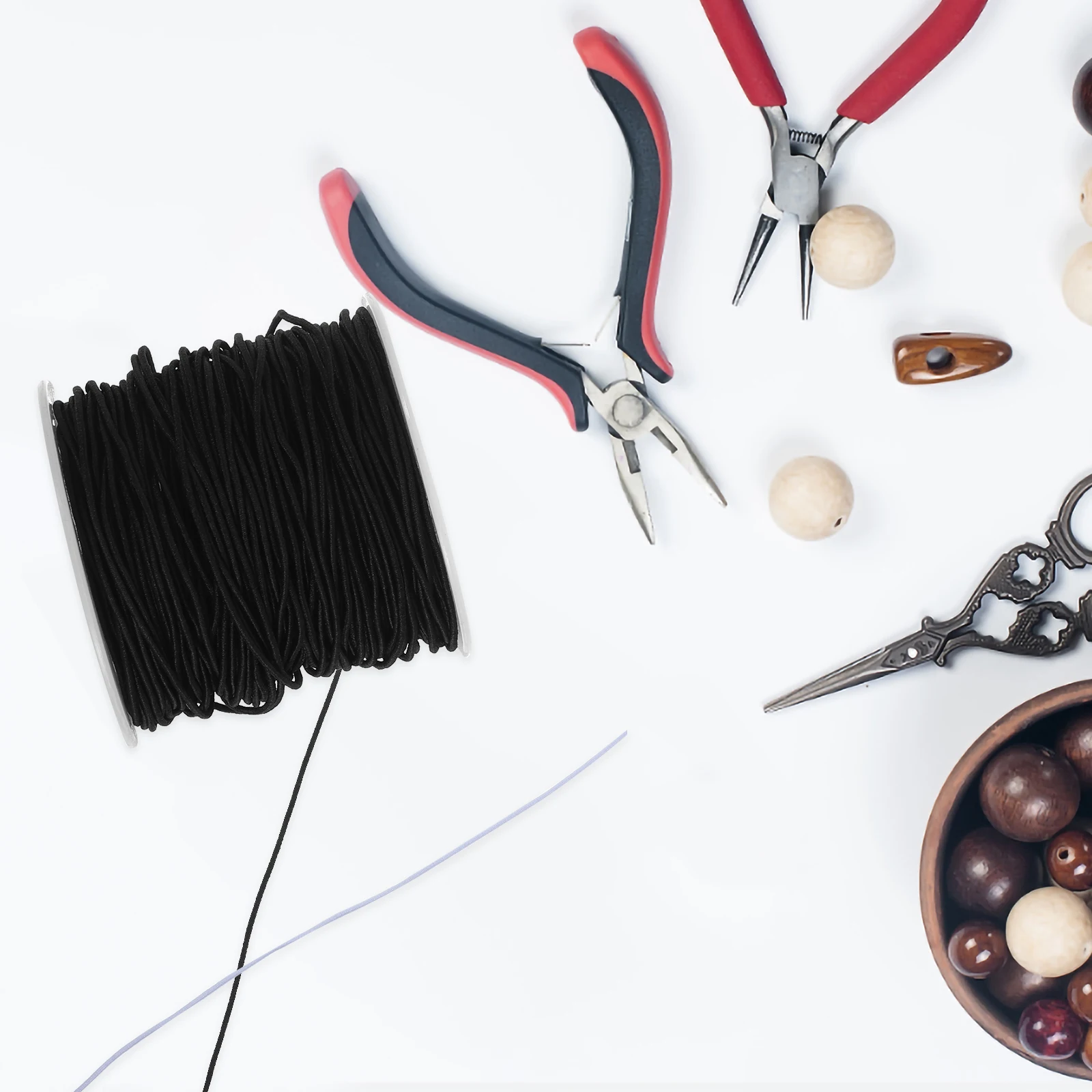 

4 рулона эластичного шнура для браслета DIY Изготовление ювелирных изделий Красочный сердечник Эластичная веревка с нитью для браслетов Ожерелья Бисероплетение