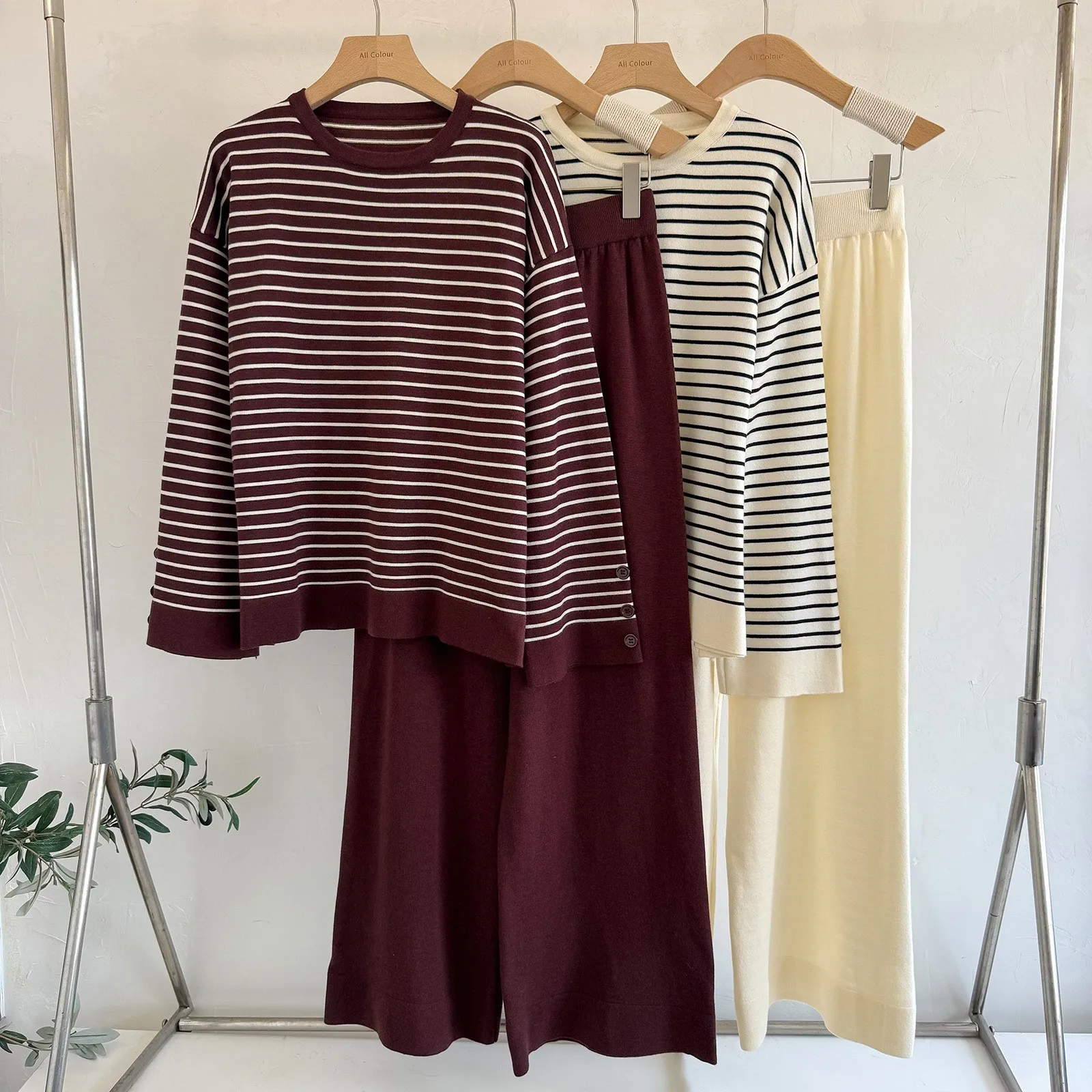 

Women's 2-piece Set Pants Striped Top Round Neck Trousers Wide Leg Knit Long Pants Maroon Set Ribbed Waistband Pants