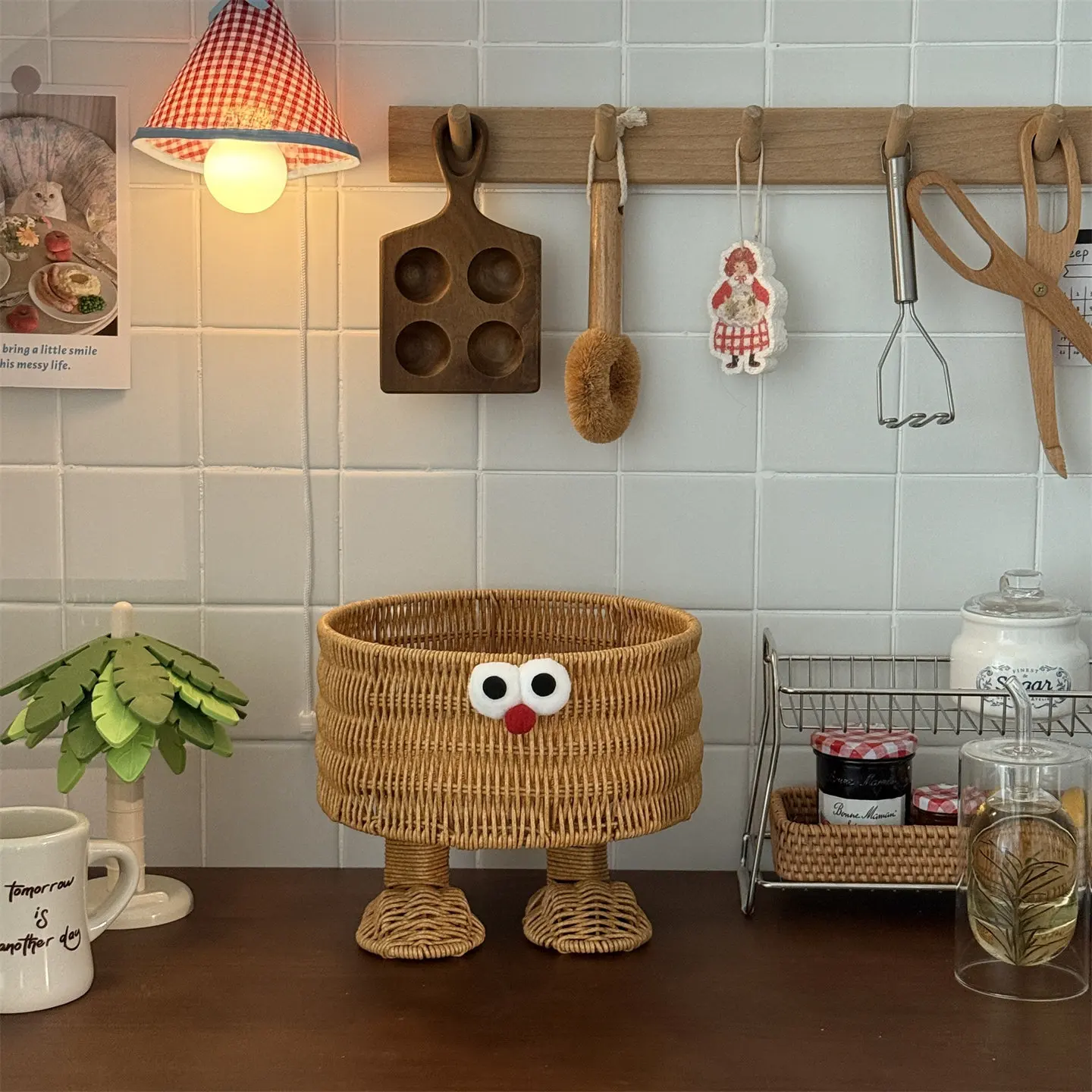 MOMO Cute Rattan Storage Basket Desktop Snack Bread Miscellaneous Storage Basket Fruit Plate 2