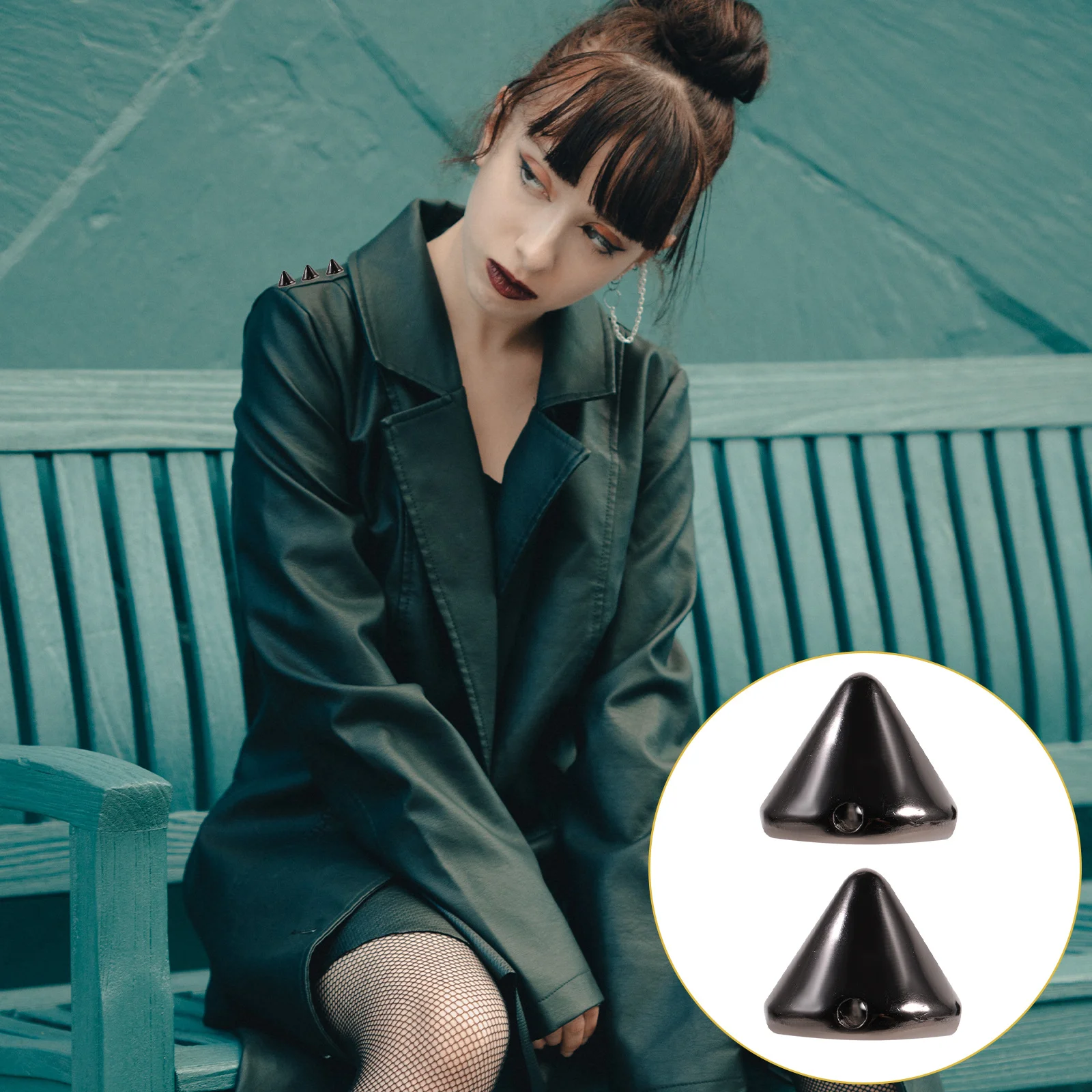 100 stks Bullet Spike Kegel Studs Ketting DIY Tassen Schoenen Jassen Spacer Kralen Sieraden Accessoire Punk Kledingstukken Accessoires