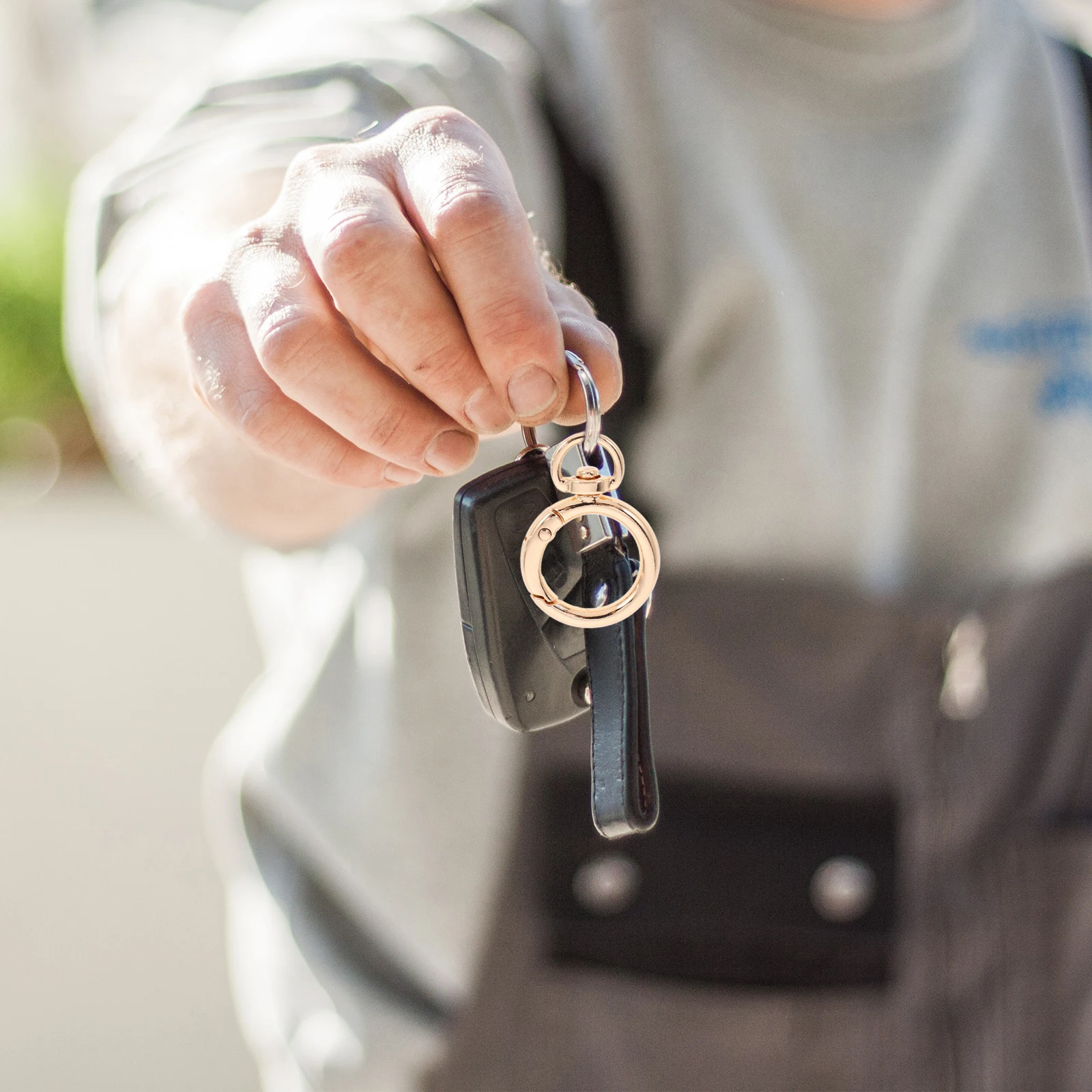 

12Pcs 25Mm Shape Spring Rings Plated Snaps for Bag Charms Keys Crafts Versatile Round Carabiner Clasps