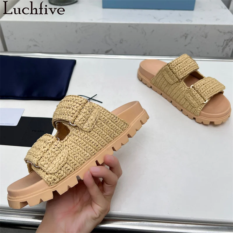 2024 Summer New Round Open Toe Flat Slippers Women Outdoor Fashion Brand Mules Slippers Luxury Street Trend Slippers Woman