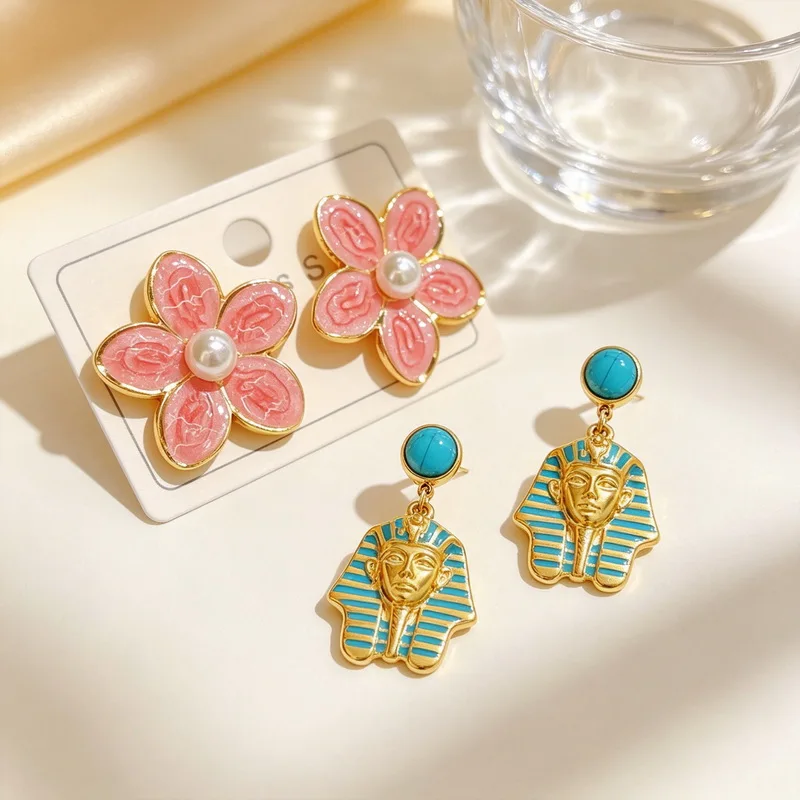カレンステンレススチール製レディースイヤリングピンクフラワー - Women'S Egyptian Accessories のレビューと価格