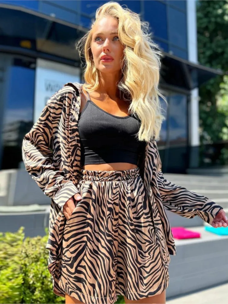 2024 New Fashion Leopard Print Short Pants Sets Women Long Sleeve Shirts Loose Shorts Trendy Summer Lady Commuting Two Piece Set