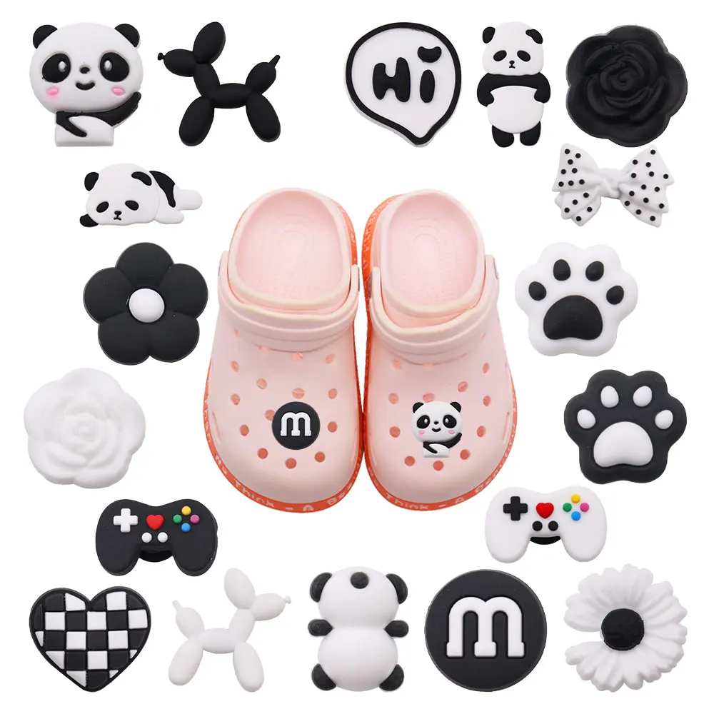 Dijes de PVC para zapatos de 50 piezas, Panda, Margarita blanca, perro, garra de gato, accesorios de adorno para zapatos, se ajustan a mochila DIY, regalo de fiesta, venta al por mayor