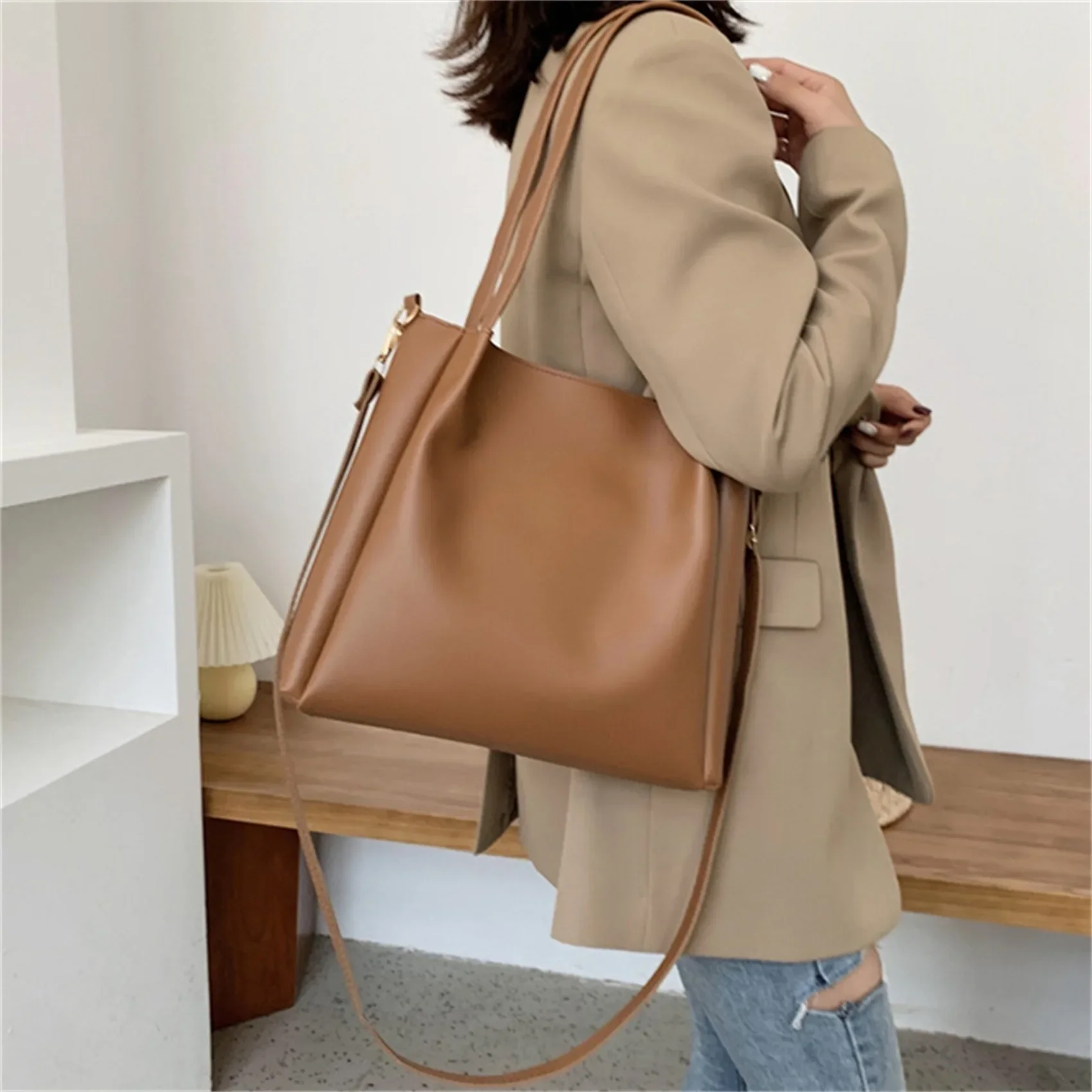 New Fashion Women Shoulder Bag Solid Fashion Handbag Crossbody Bag Women\'s Minimalist PU Leather Bag for Work Handbag