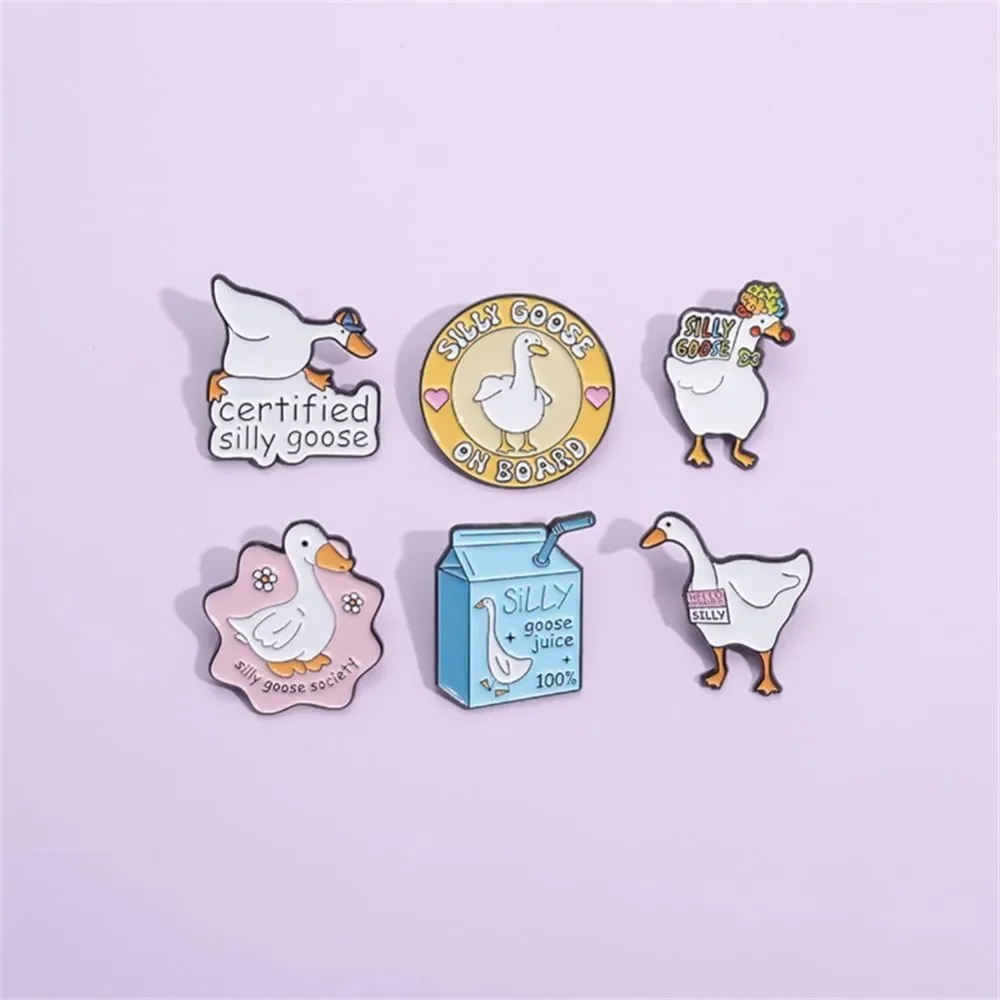 6PCS/SET Duck Metal Badge Clothing Accessories Cute Duckling Shape Brooch Personalized Creative Lapel Pin Gift for Friends