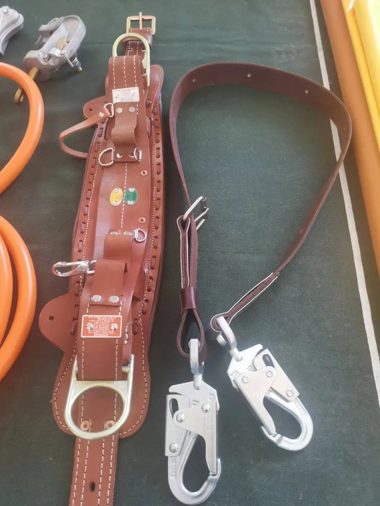 RUNZE TOOL Electric Power Leather Safety Harness/Belt-Essential Electrical Equipment