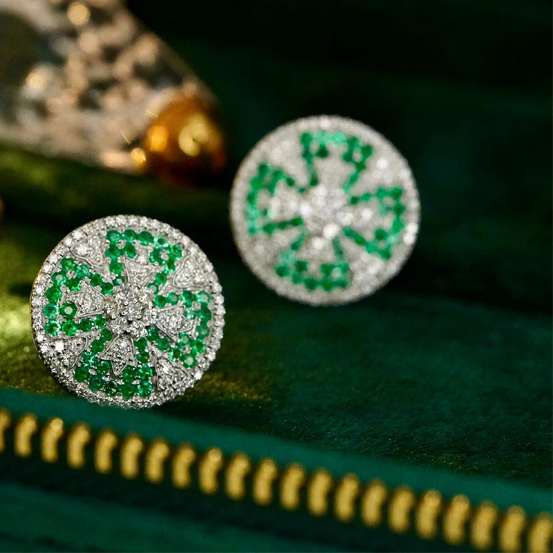Aazuo Luxury Jewelry 18K White Gold Natural Emerald Cross Shape Round Stud Earrings gifted for Women Engagement Wedding Party