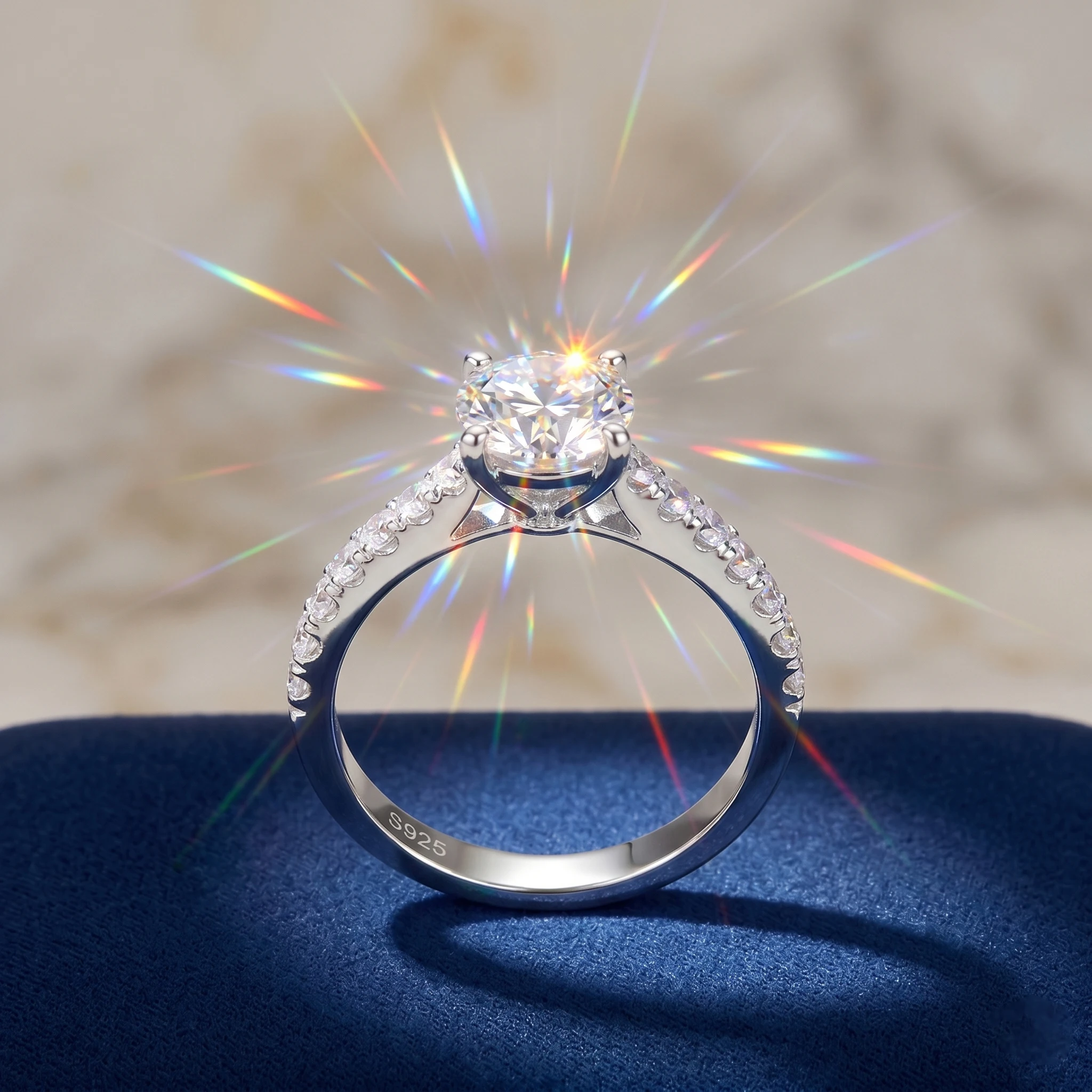 Klassischer 4-Krappen-Moissanit-Ring, 925 Sterling Silber, 3EX Schliff, 1 Karat, Micro Pave Band, Unisex Stapelbar, Mit Zertifikat