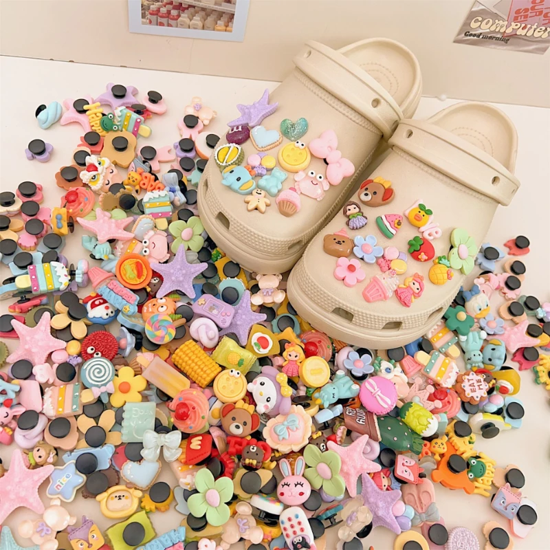 30/50/80/100Pcs Random Shoe Charms for Sandals DIY Shoe Cartoon Party Gift Decoration Accessories Premium Quality Shoe Pins