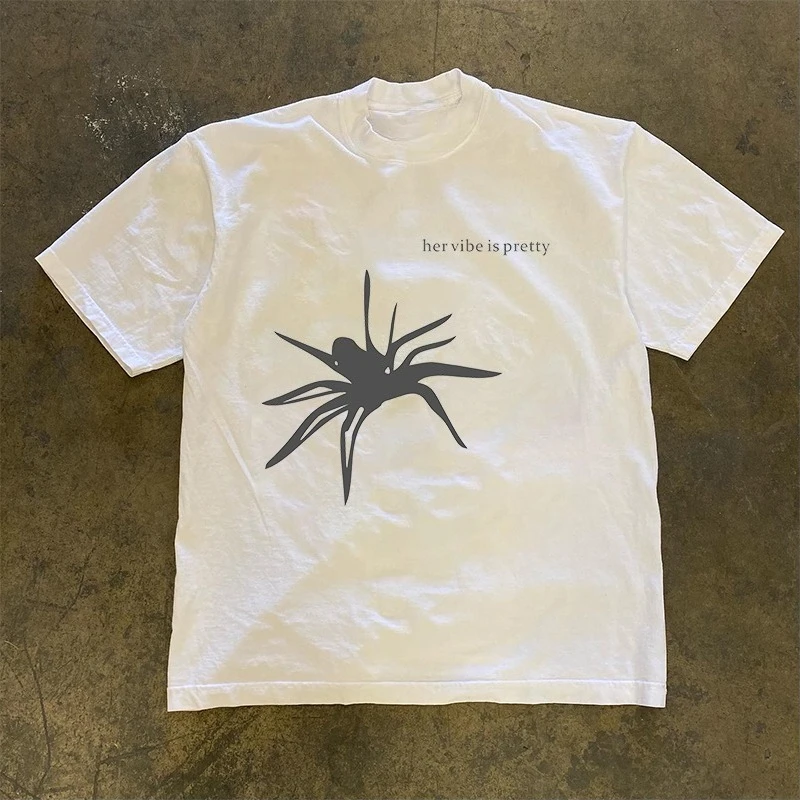 Camiseta Oversized com Estampa Abstrata de Aranha Verão 2026, Estilo Casual Dark Aesthetic Streetwear de Manga Curta para Homens e Mulheres