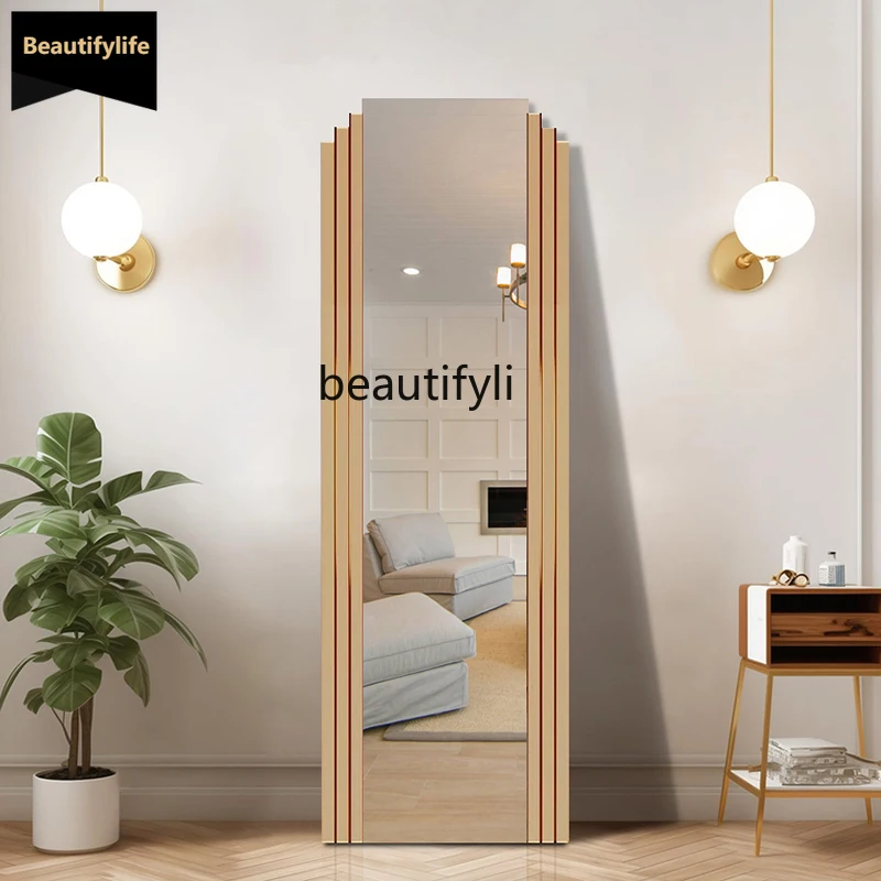 C06 Home Bedroom Fl…