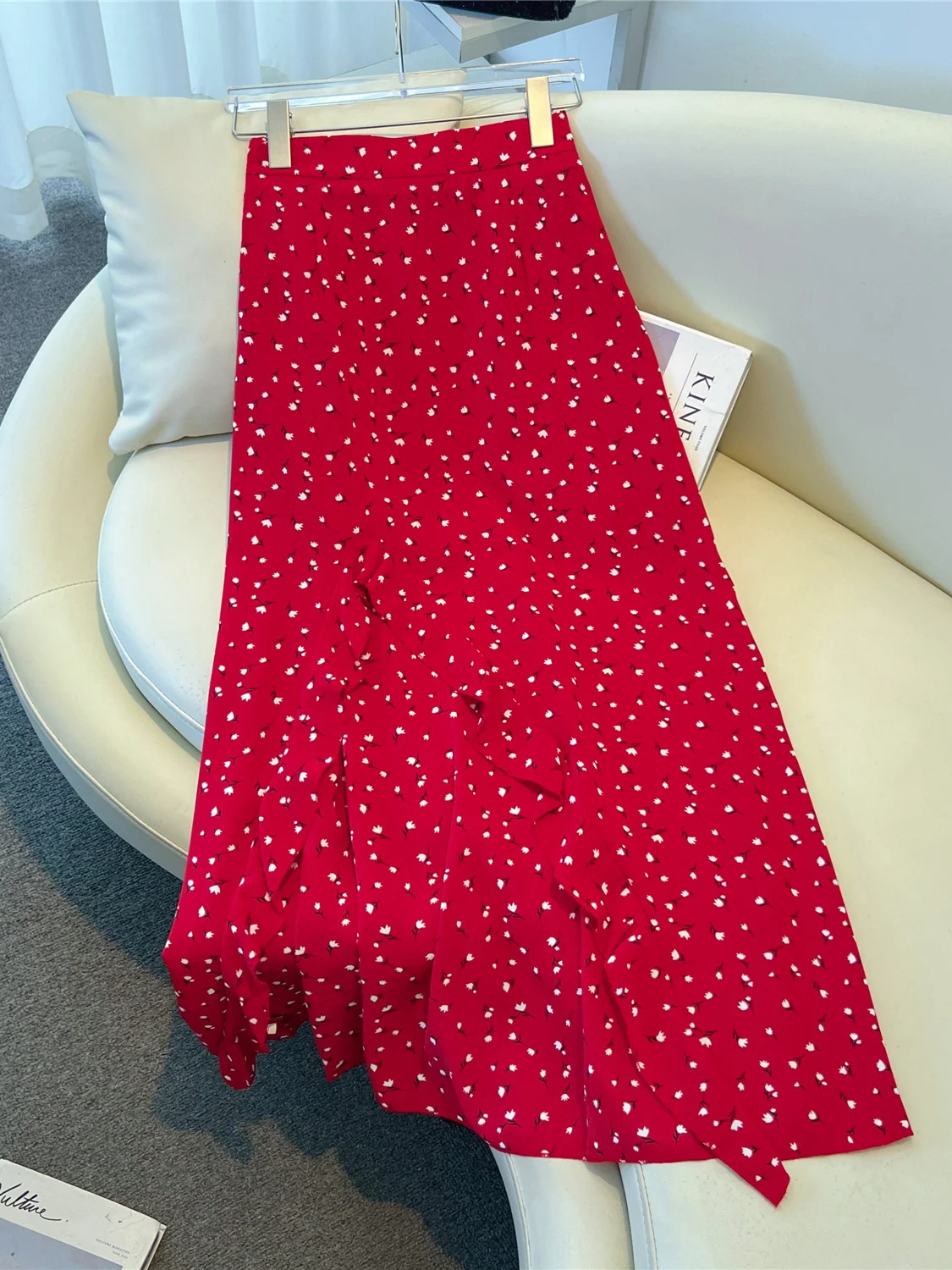 

Summer New plus Size Red Floral ter Midi Skirt Asymmetrical Slit Korean Sle Commute High Waist Beach Vaion Skirt