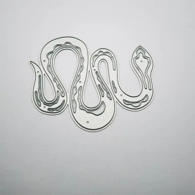 

Curved Snake Theme Metal Die Cuts Cutting Dies Cut Stencils for DIY Embossing Paper Leather Scrapbooking Card Making W8EB