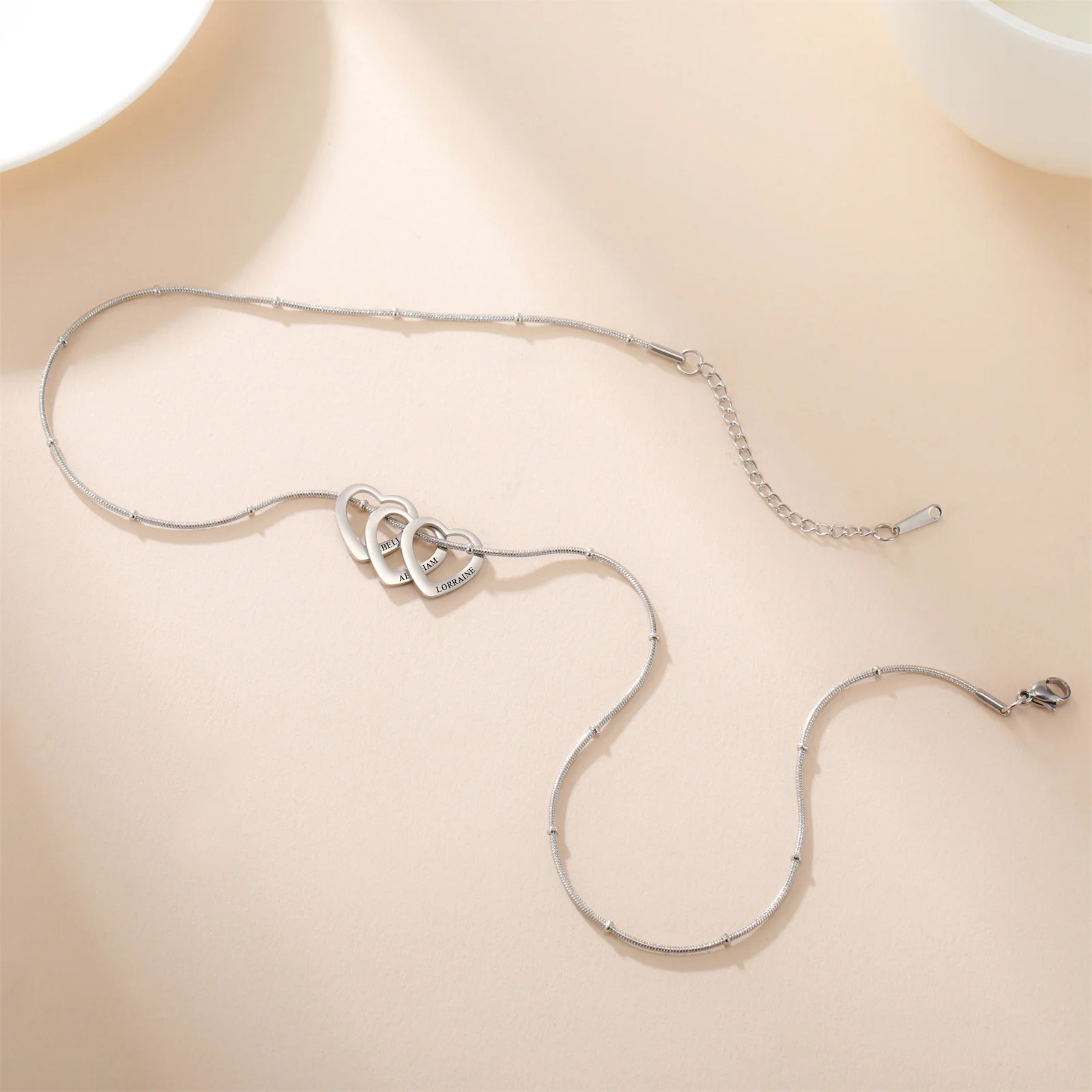 Customized Name Date Love Necklace Stainless Steel Personalized Carving Name 1-4 Heart Shaped Love Necklace Couple Family Gift