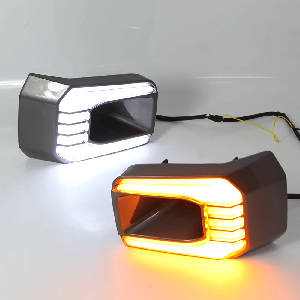 

Car Daytime Running Lights Compatible for Toyota Hilux Revo Rocco 2020, 6000K LED DRL + Streamer Yellow Turn Signals, Start scan