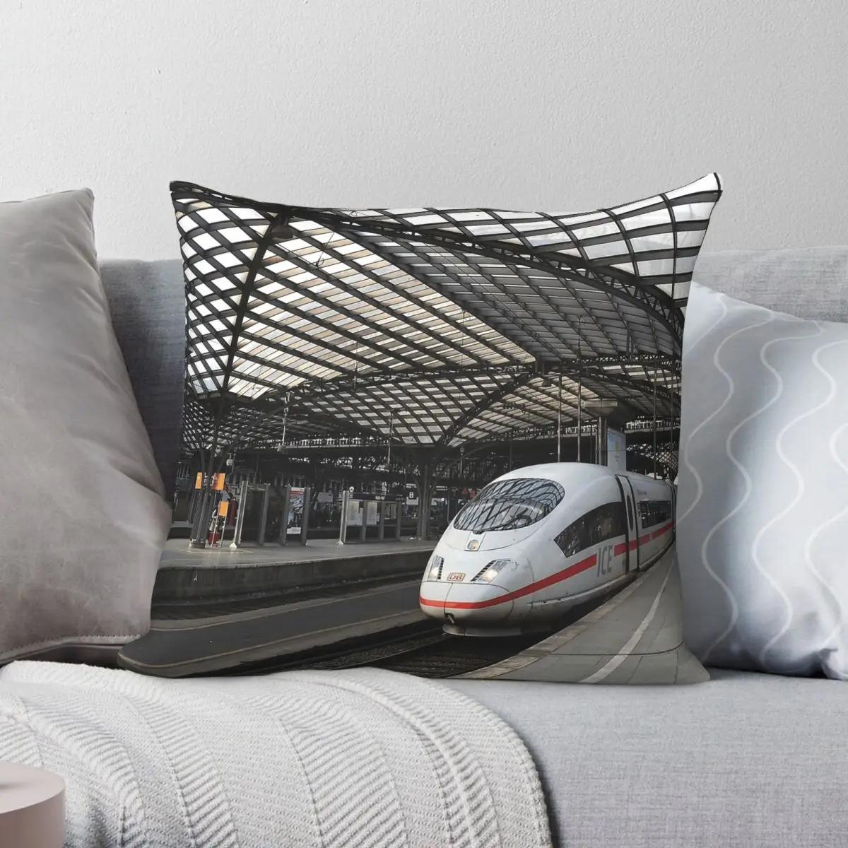 Ice High Speed Train Germany Quadratischer Kissenbezug aus Polyester, Leinen, Samt, Muster, Dekokissen, Sofa-Sitzkissenbezug, 18 Zoll