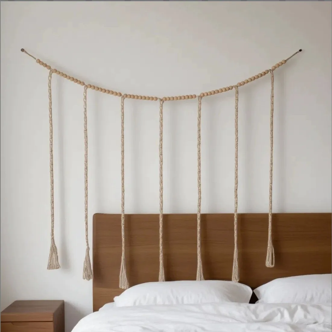 Boho Hanging Photo Display Wall Decor Wooden Bead Garland Picture Hanging String with Clips for Home Dorm Bedroom Office Decor