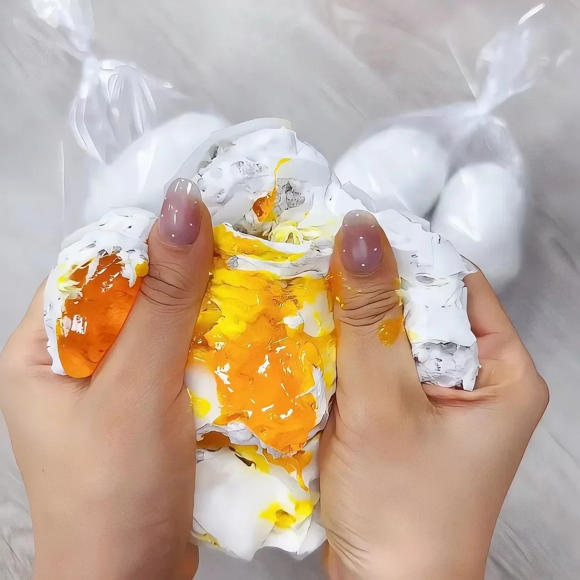 Crunchy Handmade Bag Duck/Ostrich Egg Squishy Bag Crispy Handmade Ball Stress Relief Anxiety Sensory SMAR Soft-boiled Egg