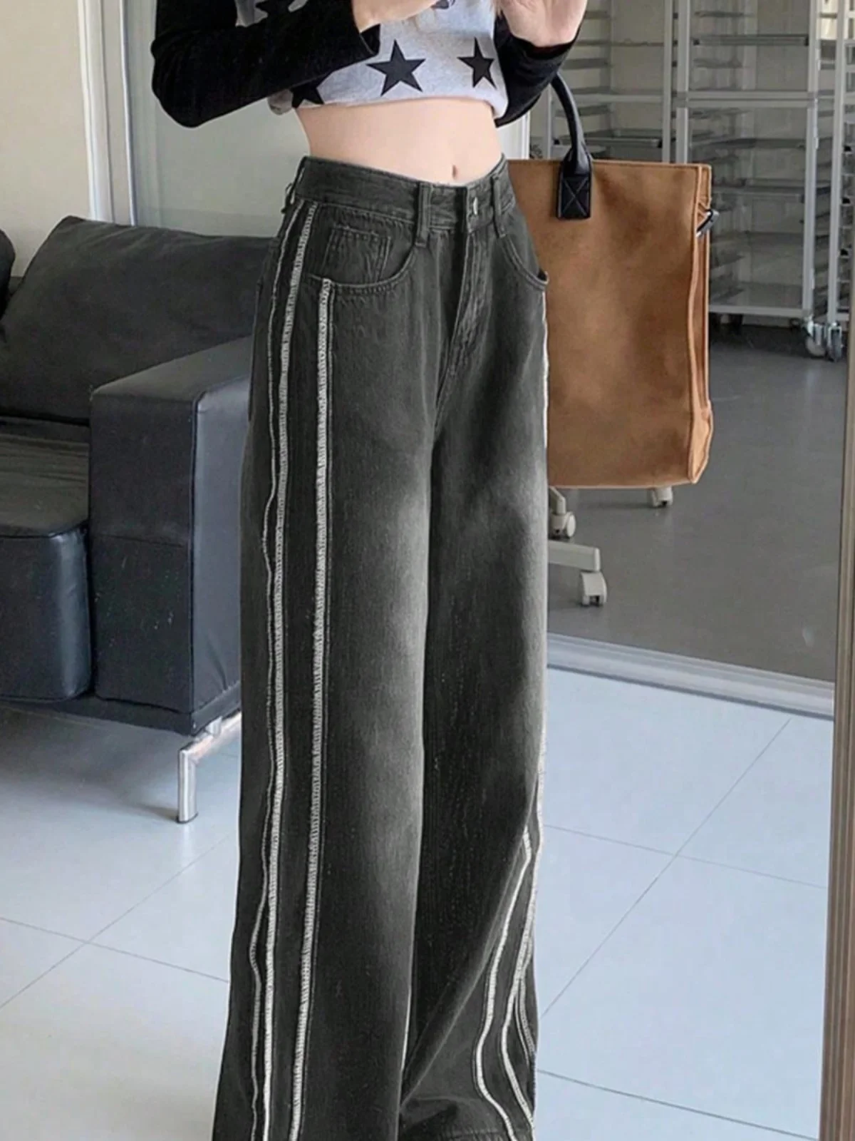 

High Waist Straight Leg Jeans Women's Loose Casual Floor Length Trousers Korean Sle Slimming Jeans Spring New Arrival