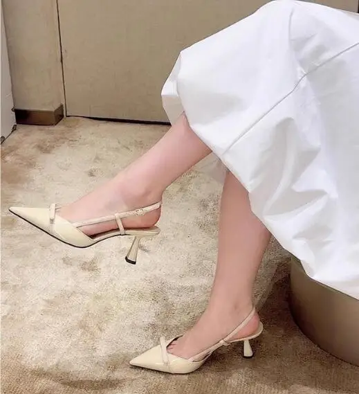 

Elegant Women Beige Patent Leather Bow Tie 4 6 CM High Heel Sandals Ladies Bride Wedding Shoes Shallow French Slingback Sandals