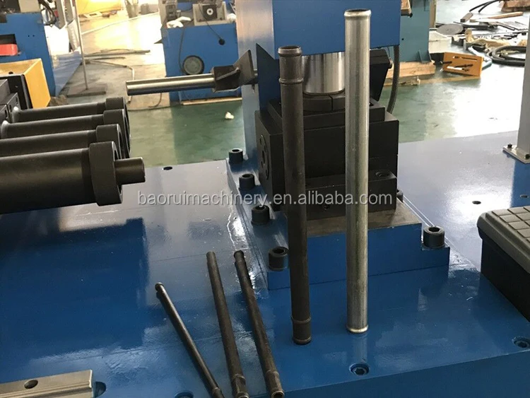 BR60CNC High Quality And Energy Saving Automatic CNC Pipe Roller Bender