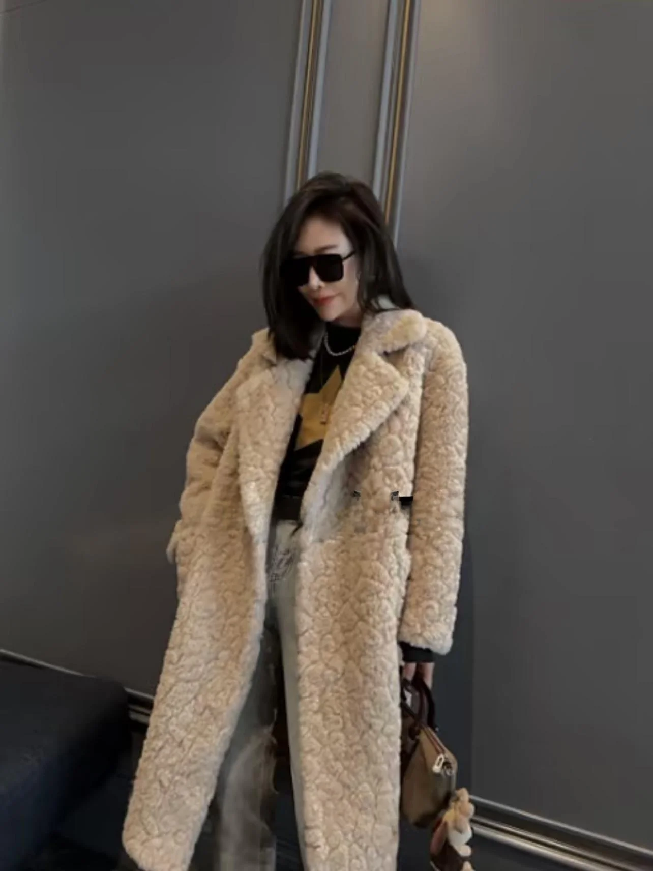 2024ใหม่ผู้หญิงยาวEepskinเสื้อขนสัตว์Faionable Street Sleอินเทรนด์Outerwearสแควร์ขนสัตว์ปลอมผ้าฤดูหนาวCoat