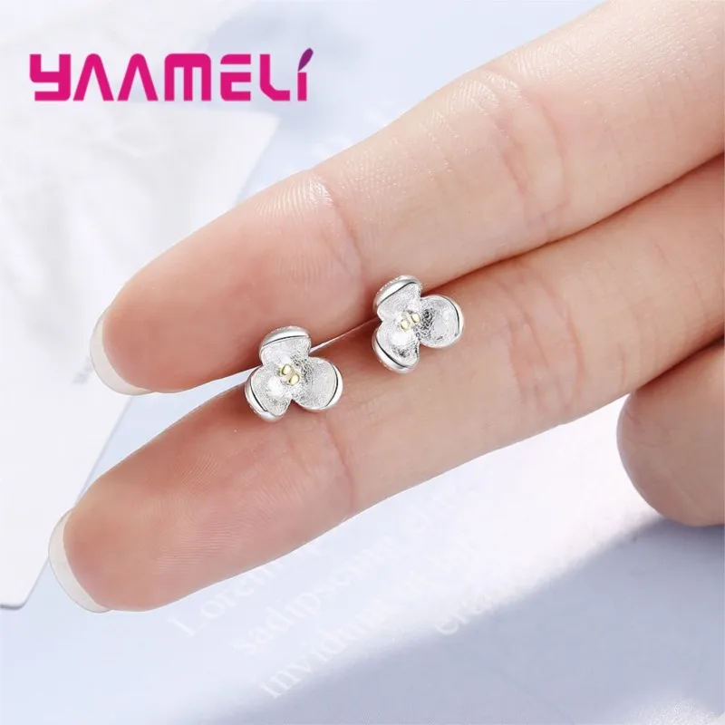 Woman New Trendy Budding Ear Nails Fresh Temperament 925 Sterling Silver Small Flower Earrings Simple Petals Stud Earring