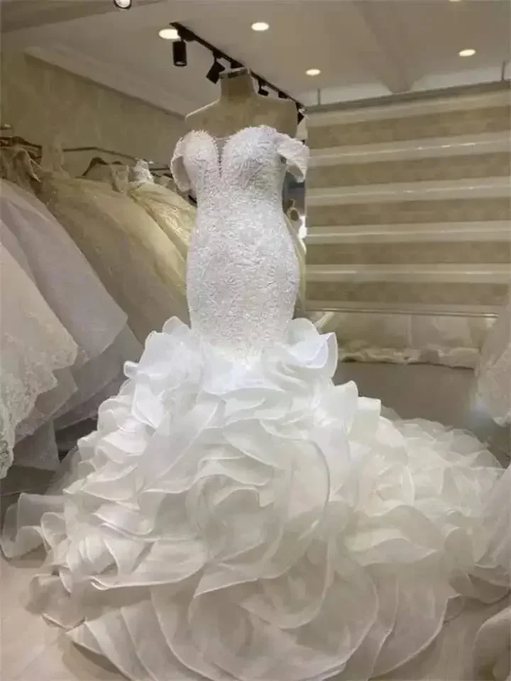 Customized New Hot -Selling New Shoulder Lace Bride Wedding Dress For Plus Size Women