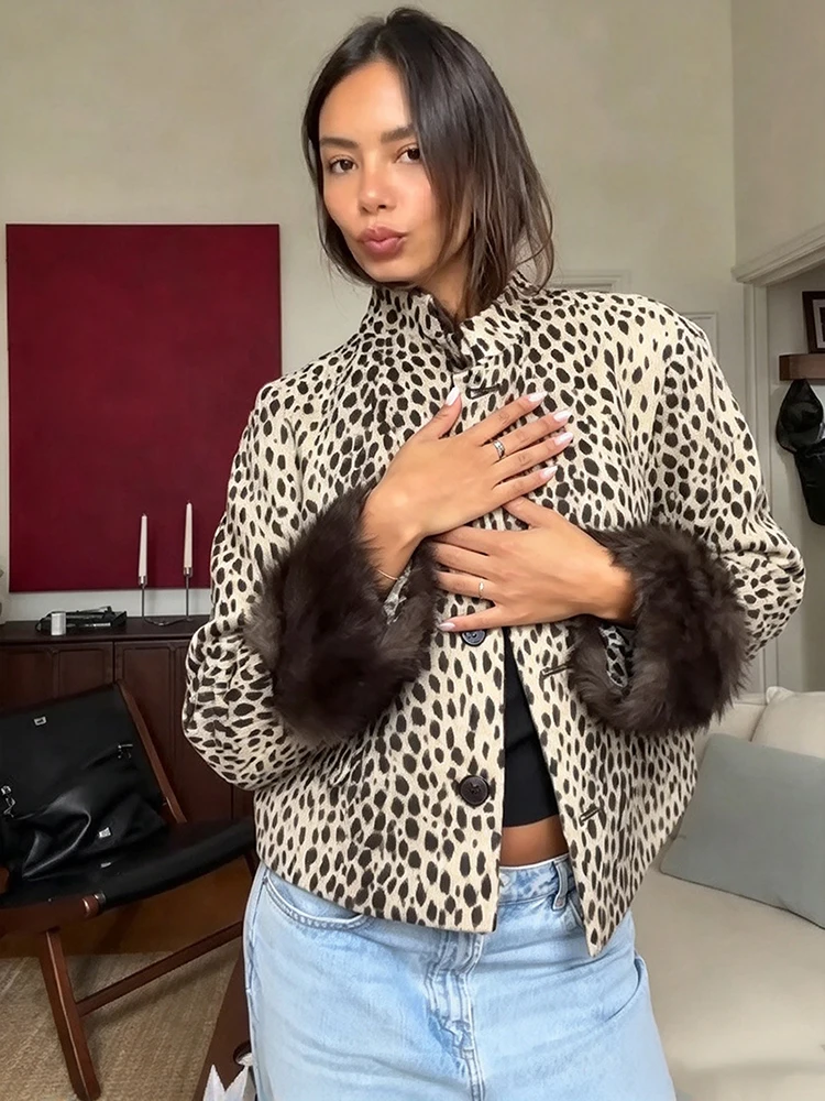 Fashion Leopard Spot Cropped Coat Elegant Chic Stand Neck Button Up Furry Cuff Jacket Lady Autumn Street Style Casual Outerwear
